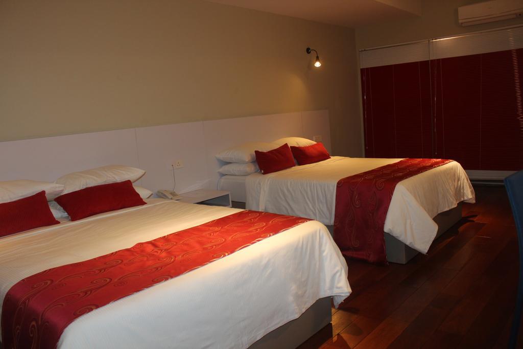 Easyrest Hotel 페탈링자야 객실 사진